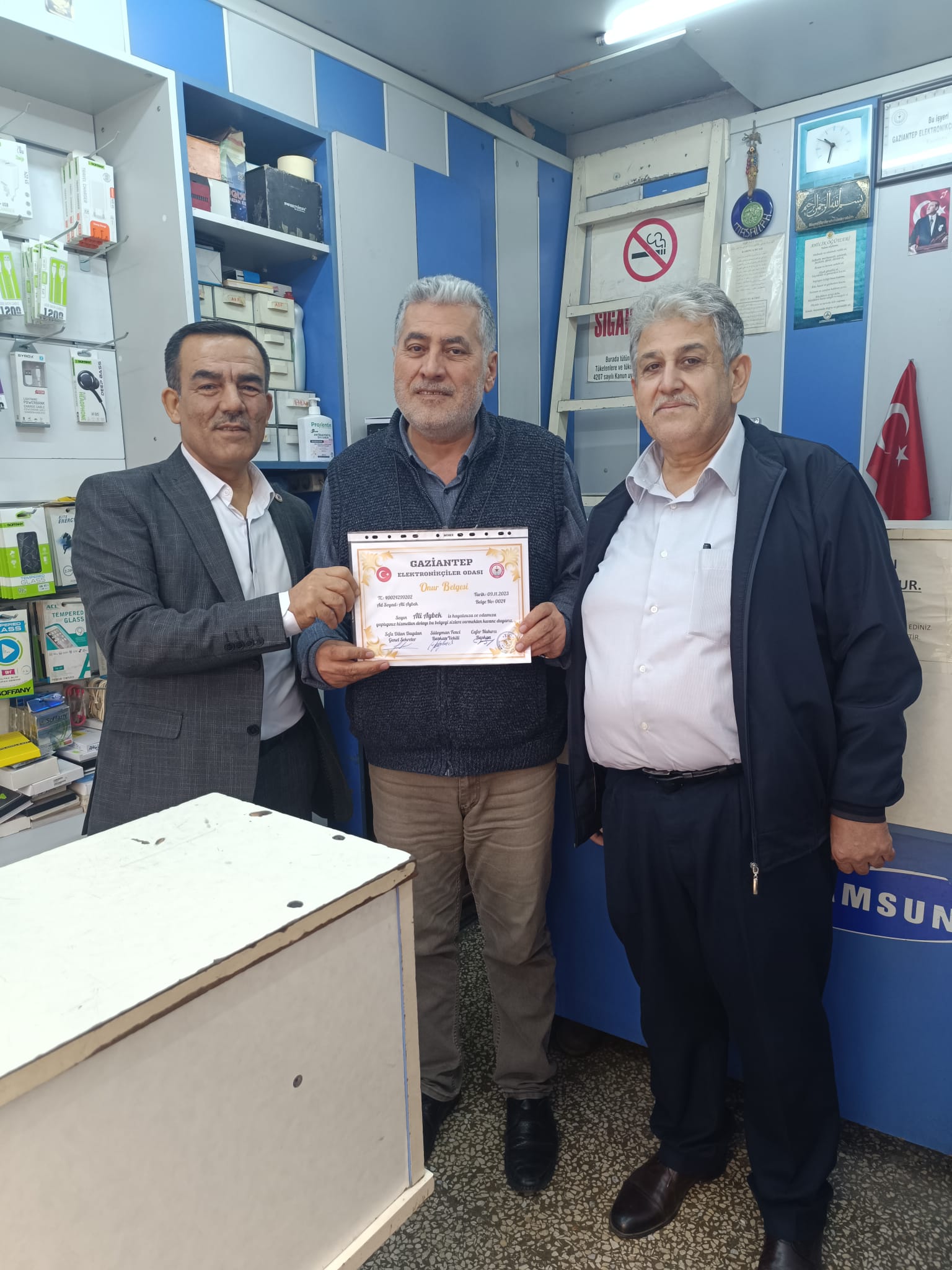 Esnaflarımıza Onur Belgesi